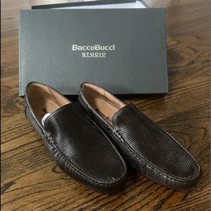Mens leather loafers